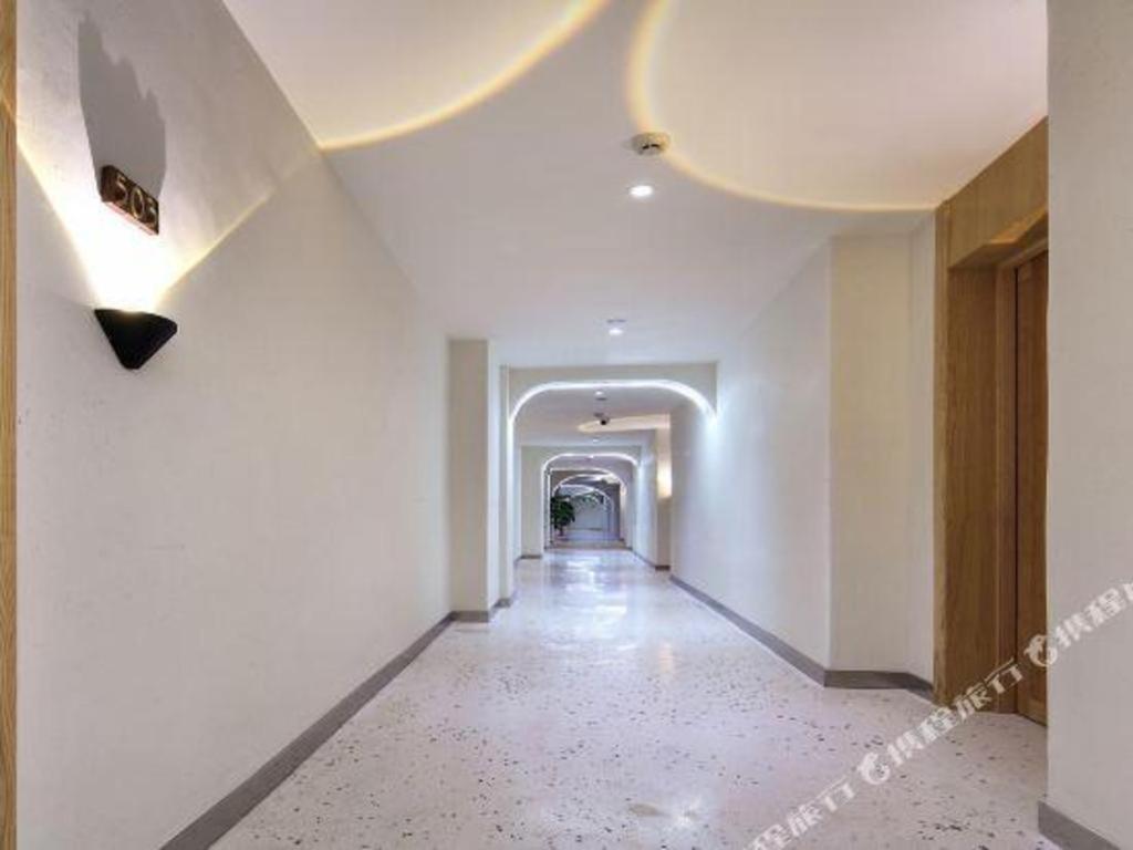 Guilin Sky Palace Hotel מראה חיצוני תמונה